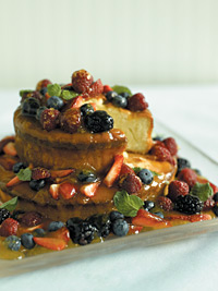almond cake with berries